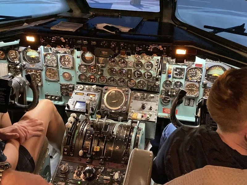 Letecký simulátor Douglas DC-9