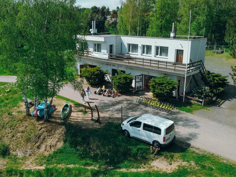 Splutí Nisy na kánoi s možností návratu na koloběžce