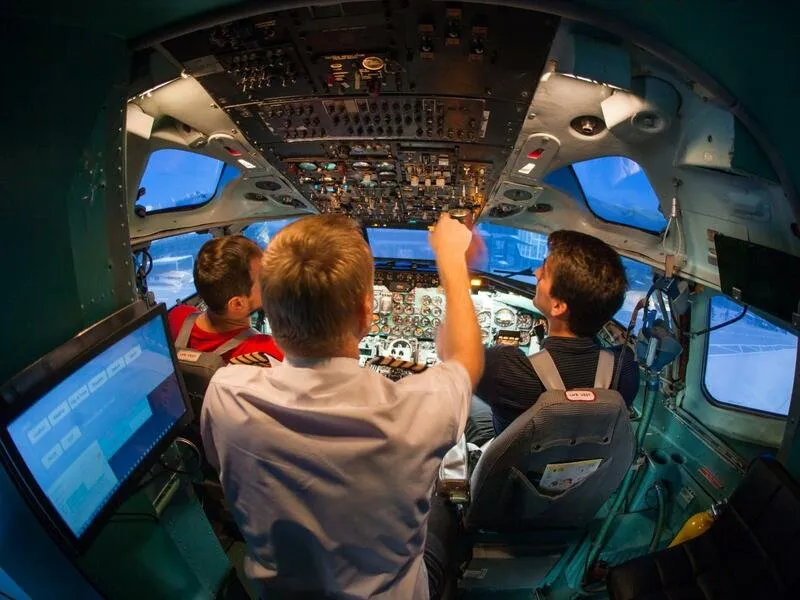Letecký simulátor DC-9 + let v Dynamic WT-9