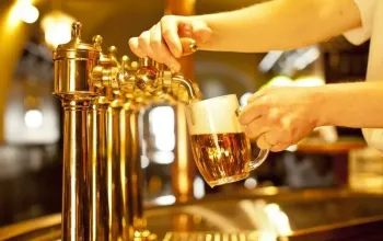 Ukryté pražské pivovary: prohlídka + degustace – dárek a zážitek