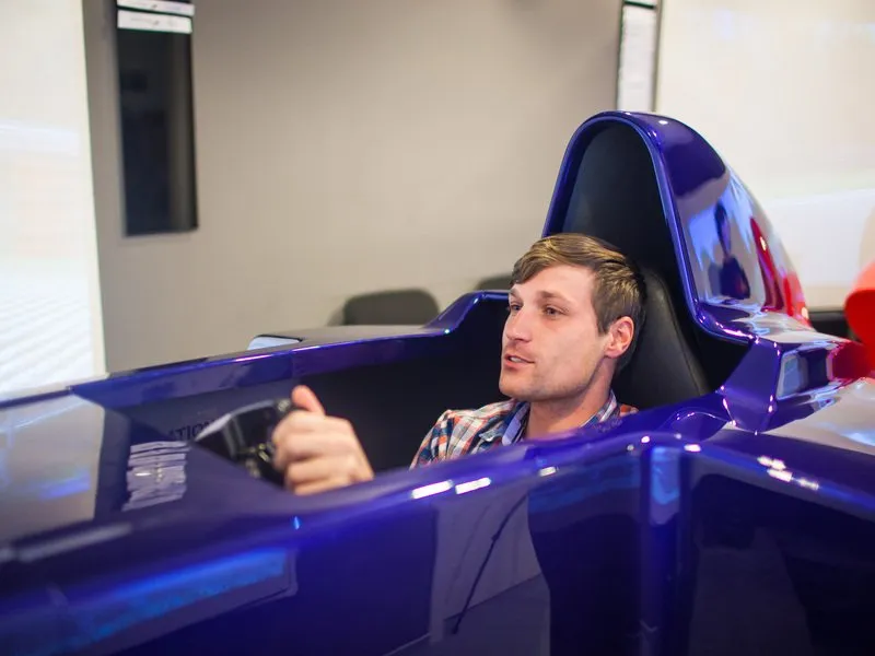 Závodní simulátor Formule 1