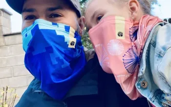 Antivirový nákrčník na podporu CF Hero: modrý