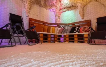 Noc v solné jeskyni + privátní sauna