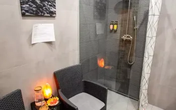 Noc v solné jeskyni + privátní sauna