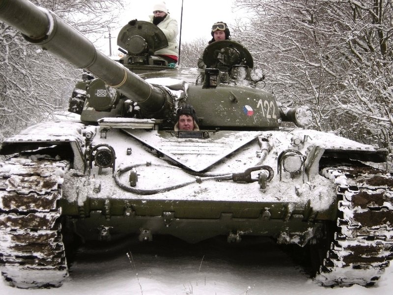 Jízda v obrněném bojovém tanku T-55