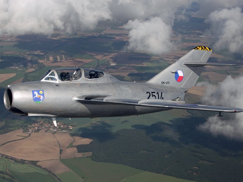 Let unikátní českou stíhačkou MiG-15: Hradec Králové