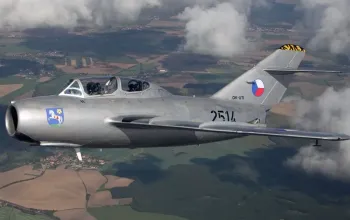 Let unikátní českou stíhačkou MiG-15: Hradec Králové