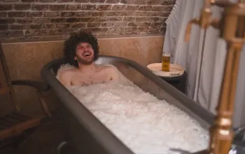 Relaxační pivní koupel pro milovníky piva