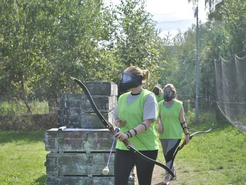 Archery- paintball s lukem