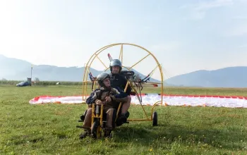 Motorový paragliding