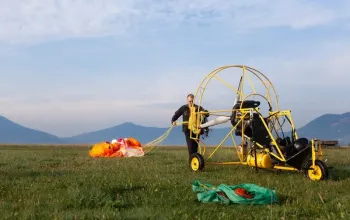 Motorový paragliding
