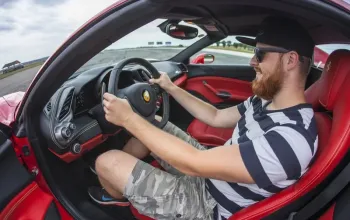 Jízda ve Ferrari 488 Spider na okruhu