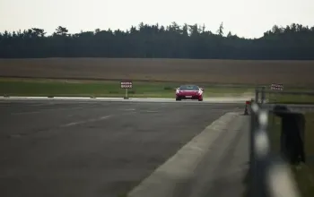 Jízda ve Ferrari 488 Spider na okruhu