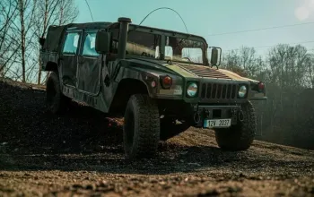 Jízda Hummerem H1 Jízda Hummerem H1 – dárek a zážitek