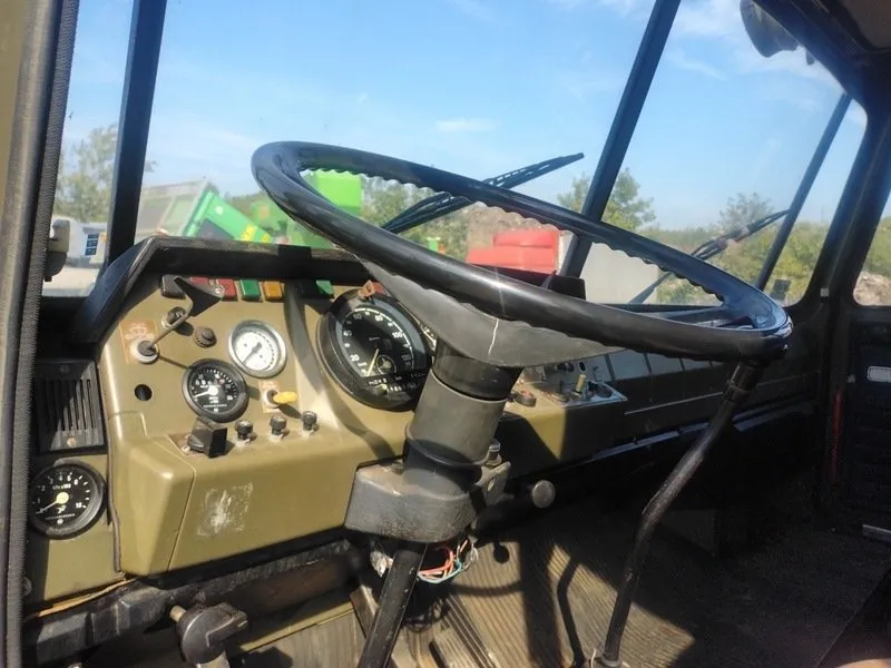 Offroad jízda legendární Tatrou 815: Ostrava
