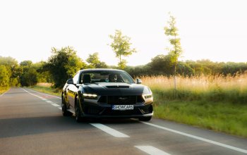 Jízda ve Ford Mustang Dark Horse 5.0 V8