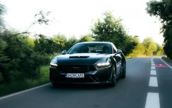 Jízda ve Ford Mustang Dark Horse 5.0 V8