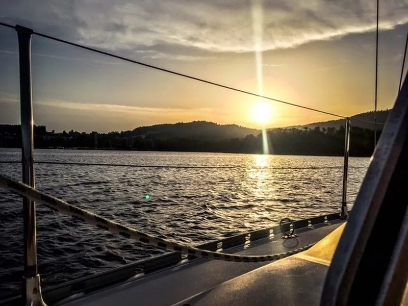 Romantická večerní plavba na plachetnici pro 2