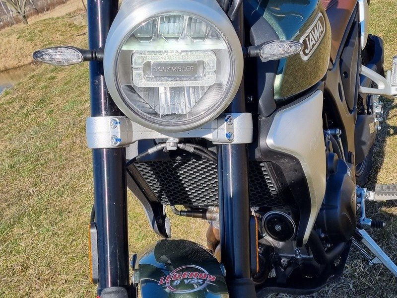 Pronájem motocyklu JAWA