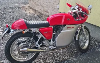Pronájem motocyklu JAWA