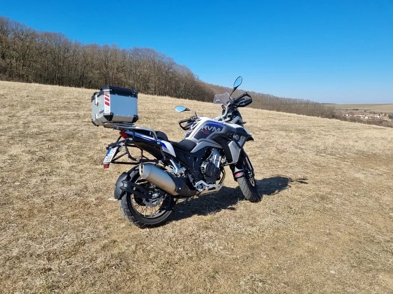 Pronájem motocyklu JAWA
