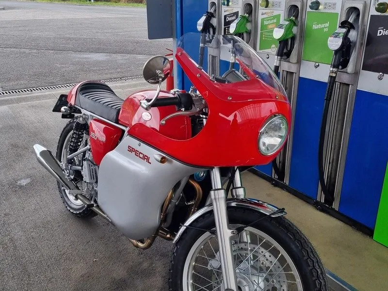Pronájem motocyklu JAWA