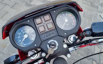 Pronájem motocyklu JAWA