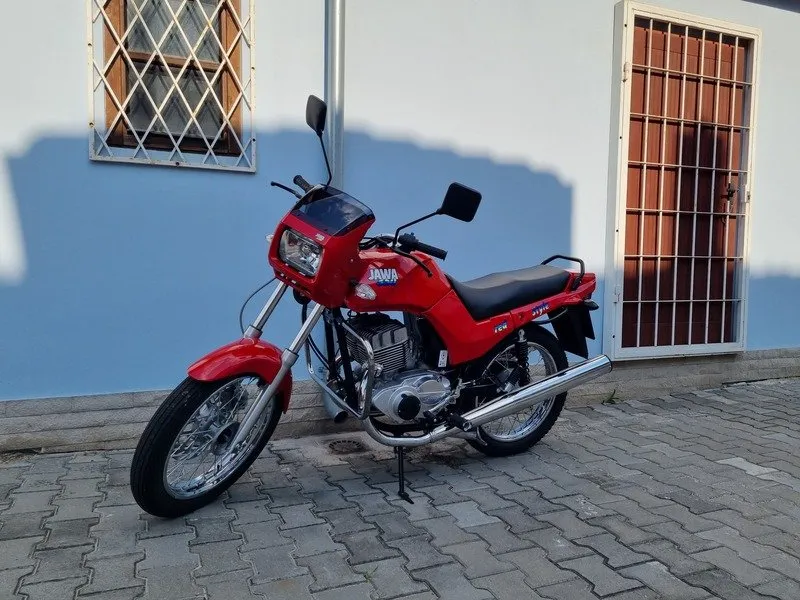 Pronájem motocyklu JAWA