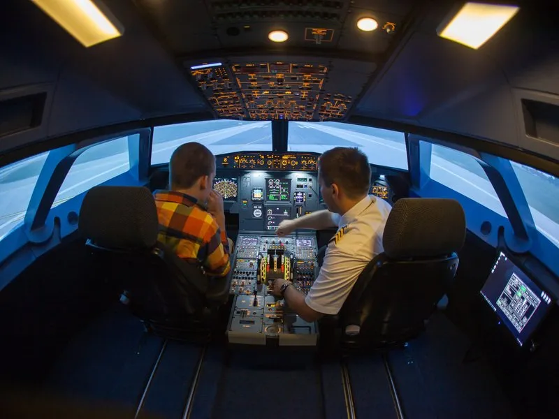 Autentický simulátor letu v Aibusu A320: Praha