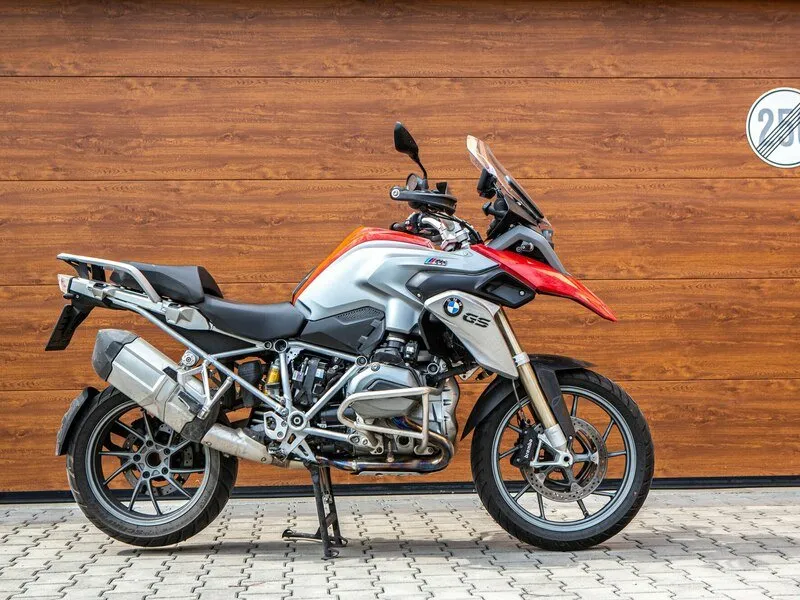 Pronájem motorky BMW GS 1200: Praha a Středočeský kraj