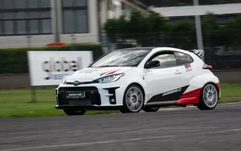 Jízda na okruhu v Toyota GR Yaris