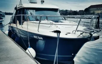 Soukromá plavba luxusní lodí po Vltavě: Praha – dárek a zážitek