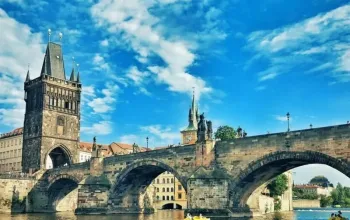 Soukromá plavba luxusní lodí po Vltavě: Praha