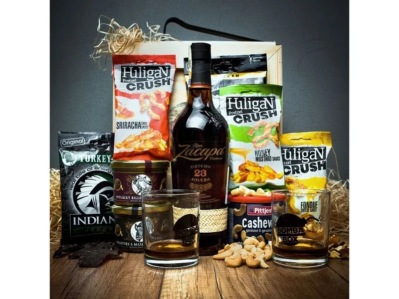 Dárková bedna s páčidlem pro muže s rumem Ron Zacapa Centenario 23 Sistema Solera Celá ČR