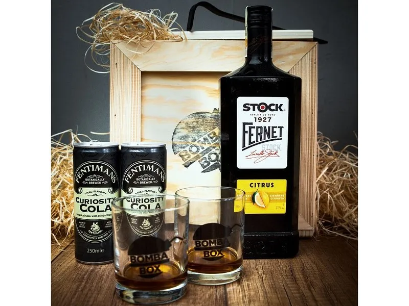 Dárková bedna s páčidlem pro muže Fernet Stock Citrus Celá ČR