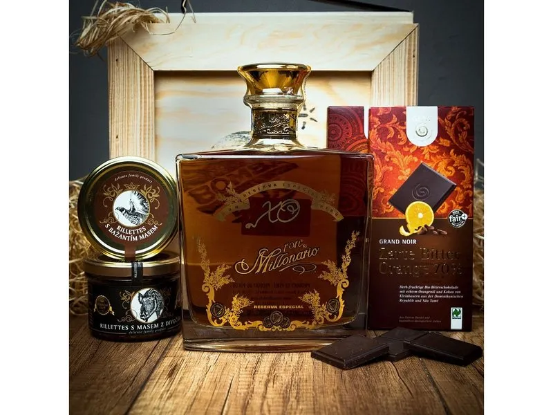 Dárková bedna s páčidlem pro muže s rumem Millonario XO Reserva Especial Celá ČR