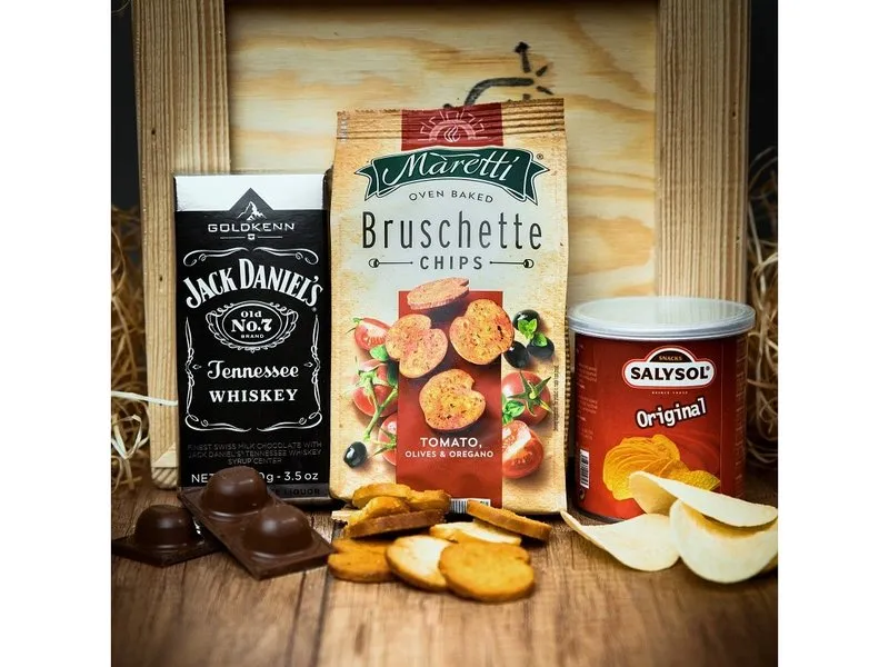 Dárková bedna s páčidlem pro muže s whiskey Jack Daniel’s Apple Celá ČR