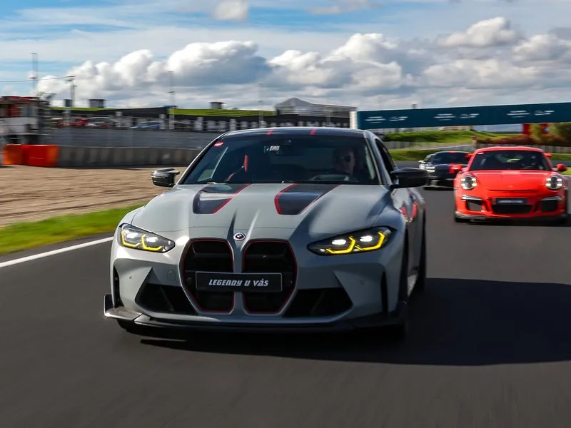 Jízda na okruhu v BMW M4 CSL