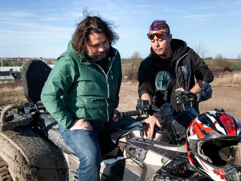 Jízda na čtyřkolce ATV na specializované trati (i pro děti)