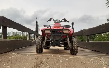 Jízda na čtyřkolce ATV na specializované trati (i pro děti)