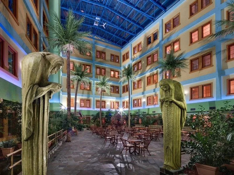 Wellness pobyt pro dva s nekonečnou zábavou: Babylon Liberec
