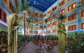 Wellness pobyt pro dva s nekonečnou zábavou: Babylon Liberec