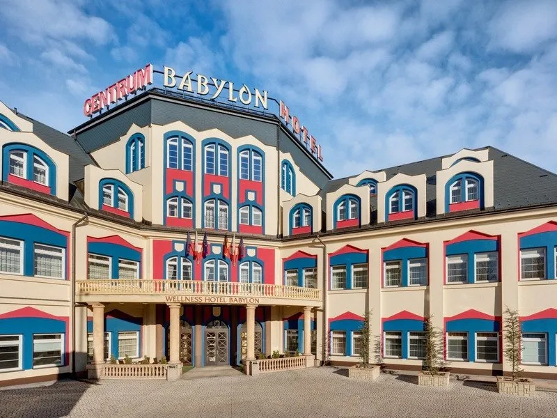 Wellness pobyt pro dva s nekonečnou zábavou: Babylon Liberec