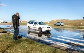 Škola bezpečné jízdy
