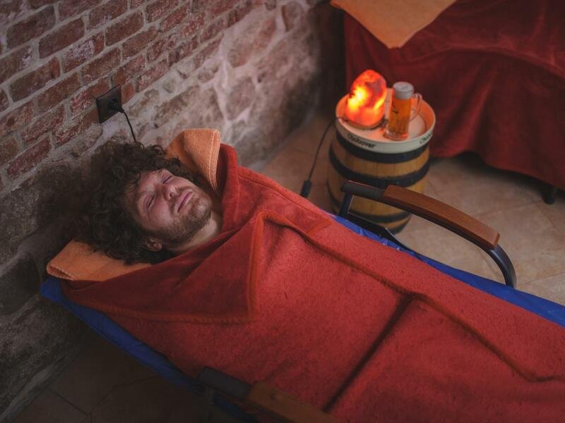 Relaxační pivní koupel pro milovníky piva