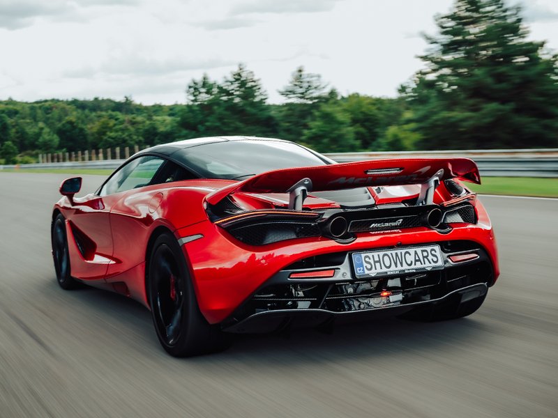 Zážitková jízda ve voze McLaren 675 LT