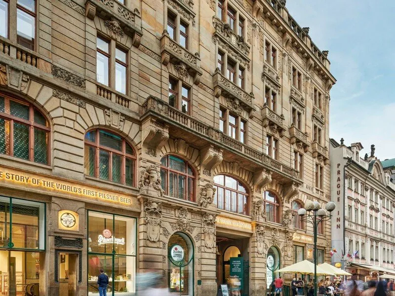 Pilsner Urquell Experience: Prohlídka + škola čepování v Praze