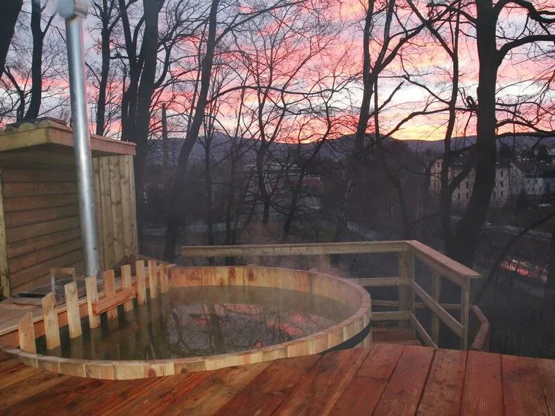 Skandinávské přírodní wellness s ubytováním*** v EKOParku Liberec