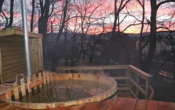 Skandinávské přírodní wellness s ubytováním*** v EKOParku Liberec