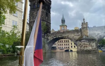 Plavba na lodi pražskými Benátkami